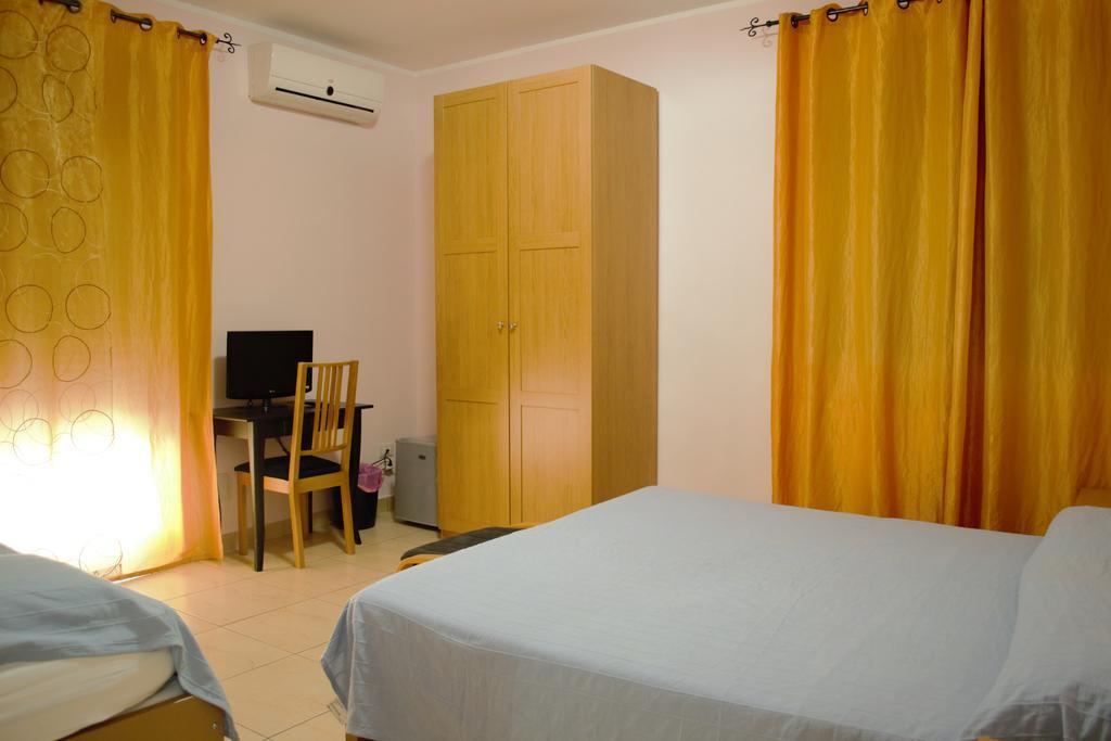 פאטרנו Hotel Acquaplanet מראה חיצוני תמונה